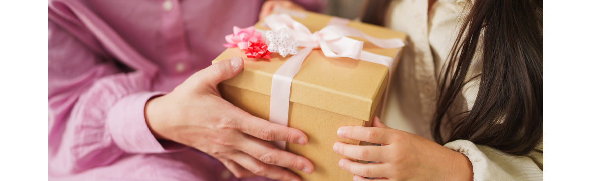 Why Non-Toxic Mother’s Day Gifts Matter (and Our Top Picks)